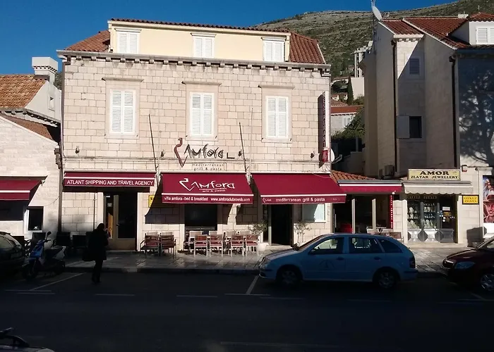 Amfora Guest house 3*